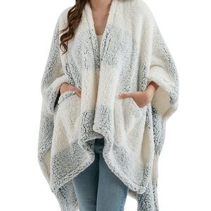 Cozy Sherpa Wrap 50x60